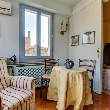 San Vio Dorsoduro Academia By Halldis Venise Extérieur photo